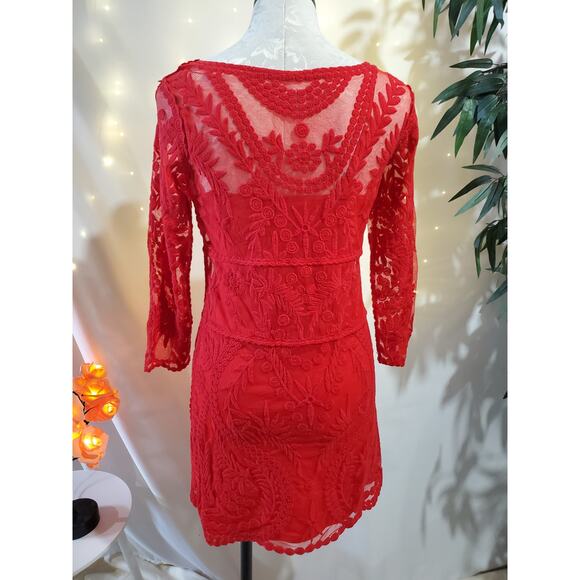 Express Baroque Red Lace 3/4 Sleeve Mini Cocktail Dress Womens Size S Scoop Neck - Picture 2 of 10